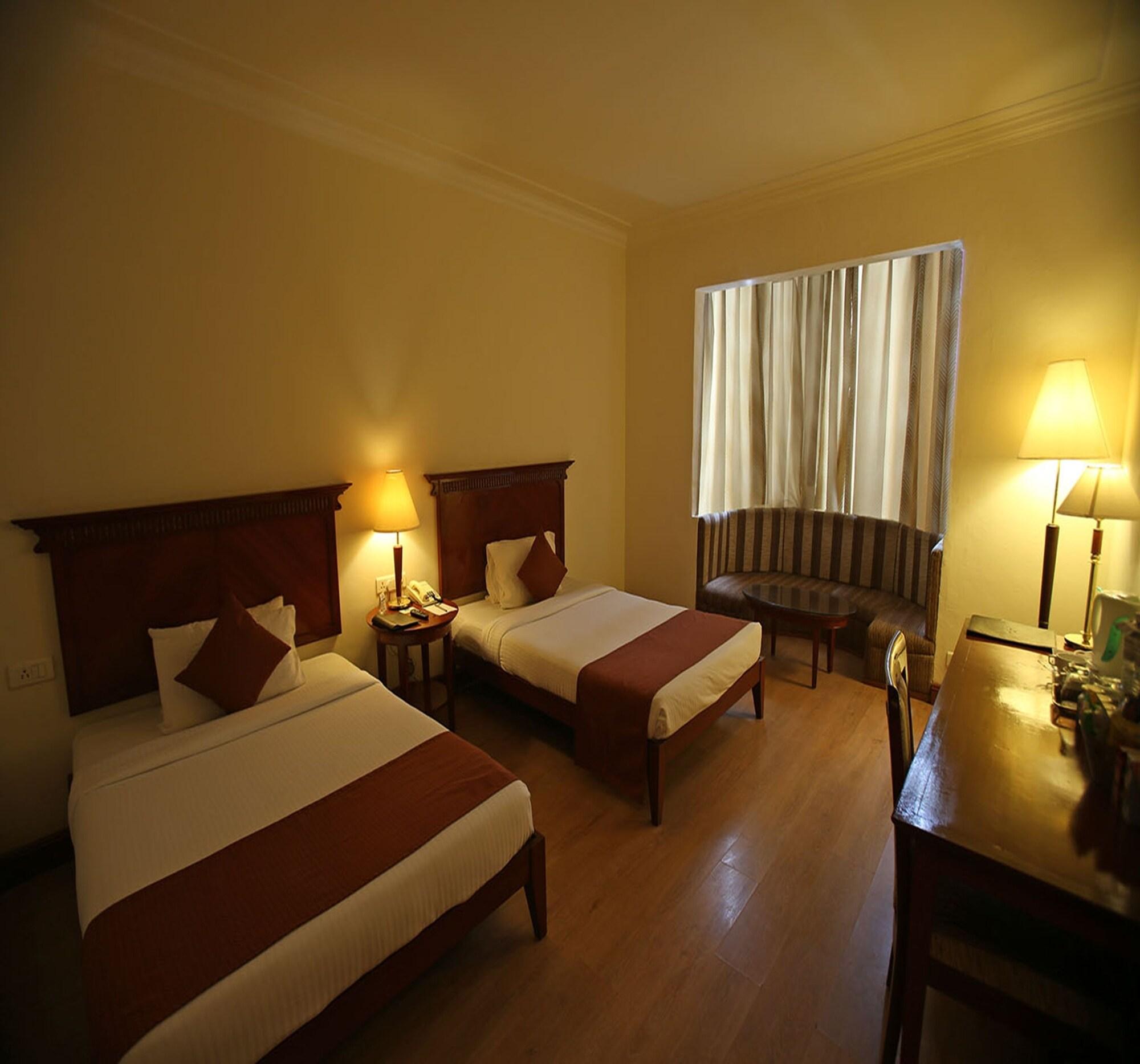 The Royal Plaza Gangtok Hotel Exterior foto