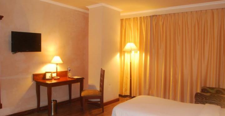 The Royal Plaza Gangtok Hotel Exterior foto